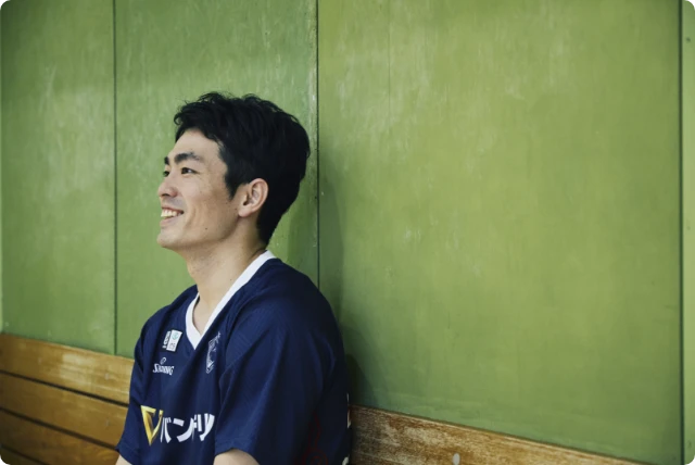 笑顔の森井選手画像