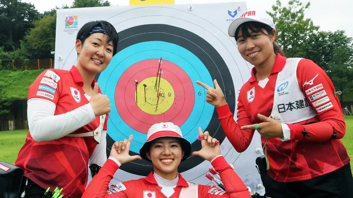 全日本アーチェリー連盟 選手写真